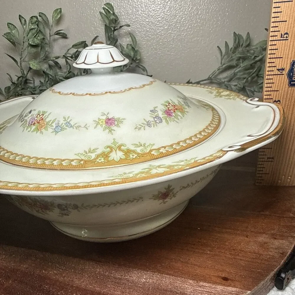 Imperial China Japan Covered Vegetable Bowl Tureen Floral Gold Serving Dish Vtg